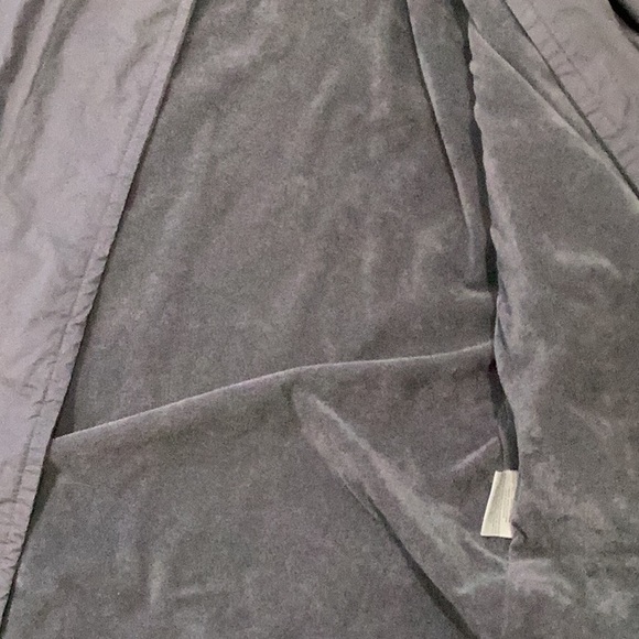 Grey Robe - Picture 5 of 7